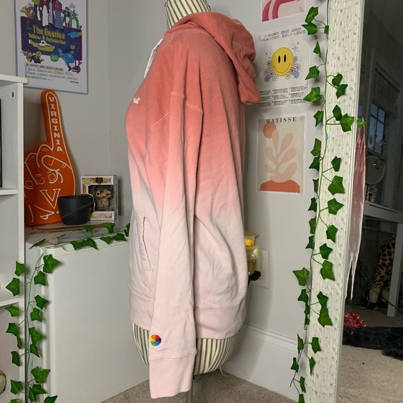 Red and pink gradient unisex hollister hoodie SIZE: S ((but could fit a medium)) - Picture 2 of 3